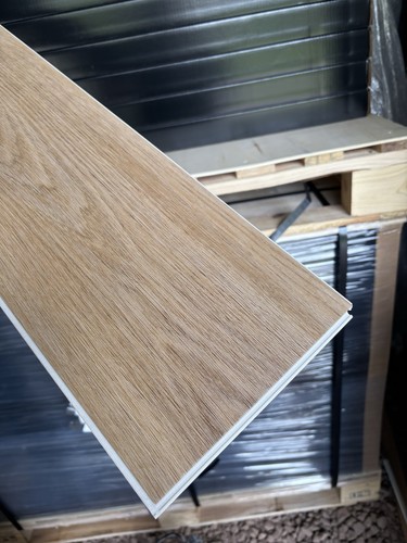 Lvt click vinyl flooring - click,