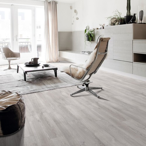 Peel stick vinyl floor - 'n',